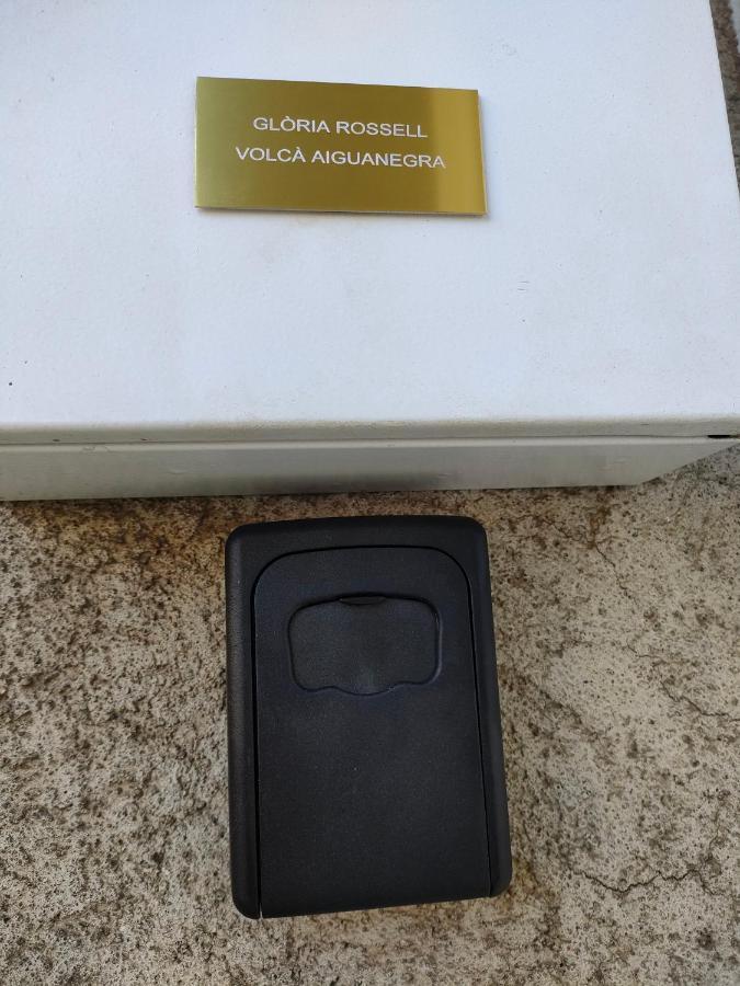 Apartament Volca Aiguanegra 桑特琼勒斯芳特 外观 照片